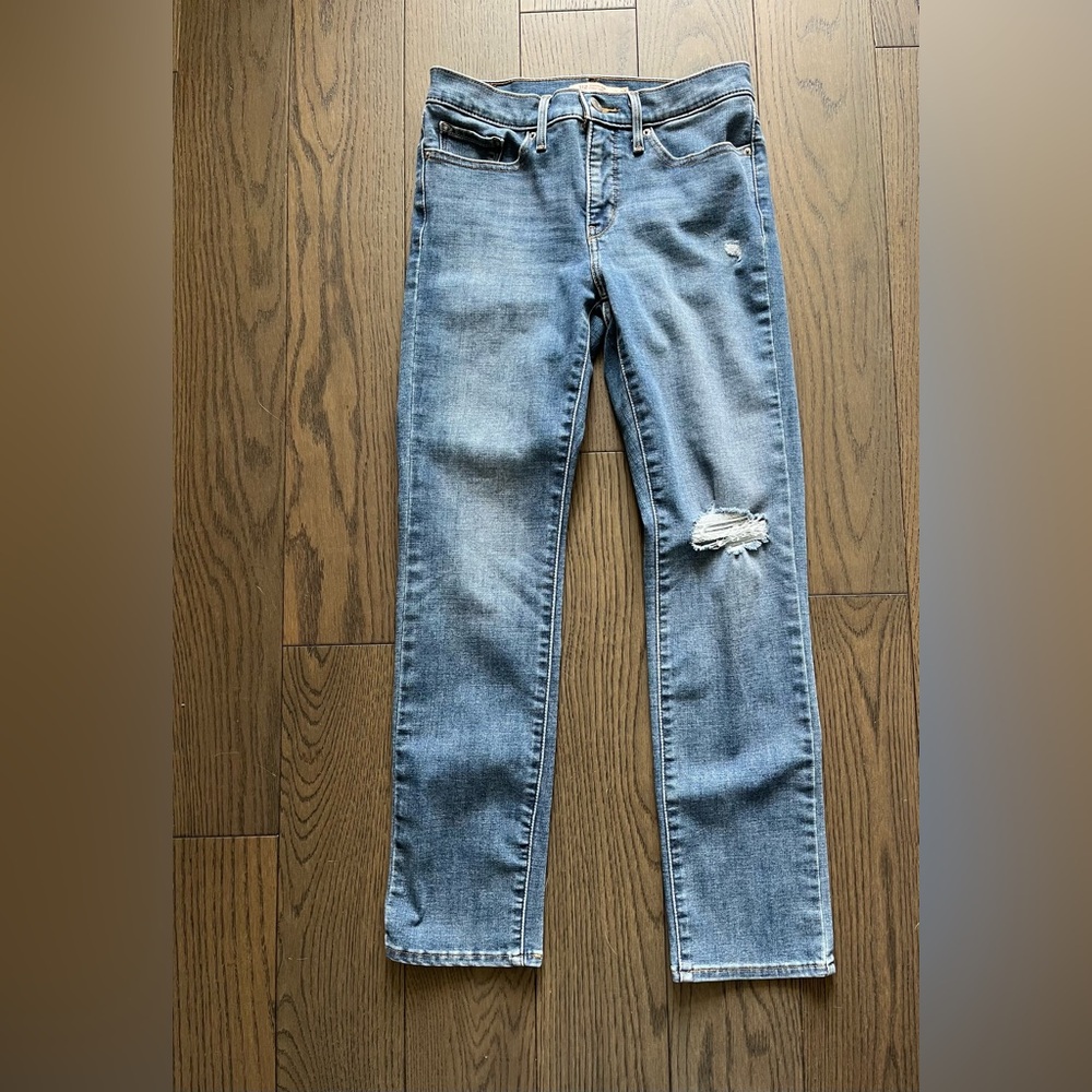 Levi's Women's 312 Shaping Mid Rise Slim Jeans